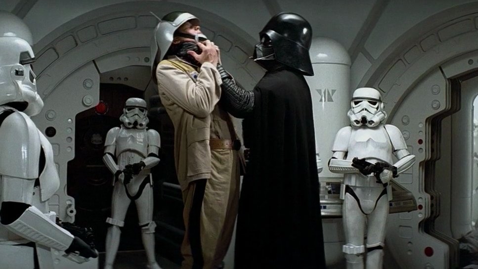 Darth Vader strangles Captain Antilles.